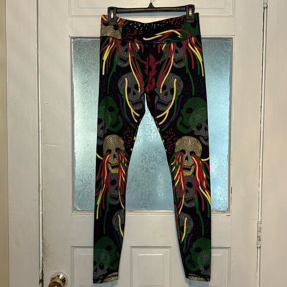 Women’s Black Multicolored Mardi Gras Skulls and Confetti Casual Leggings Size M - Picture 1 of 5